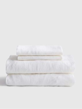NWOT Queen  Linen White Sheet Set - Retail $184